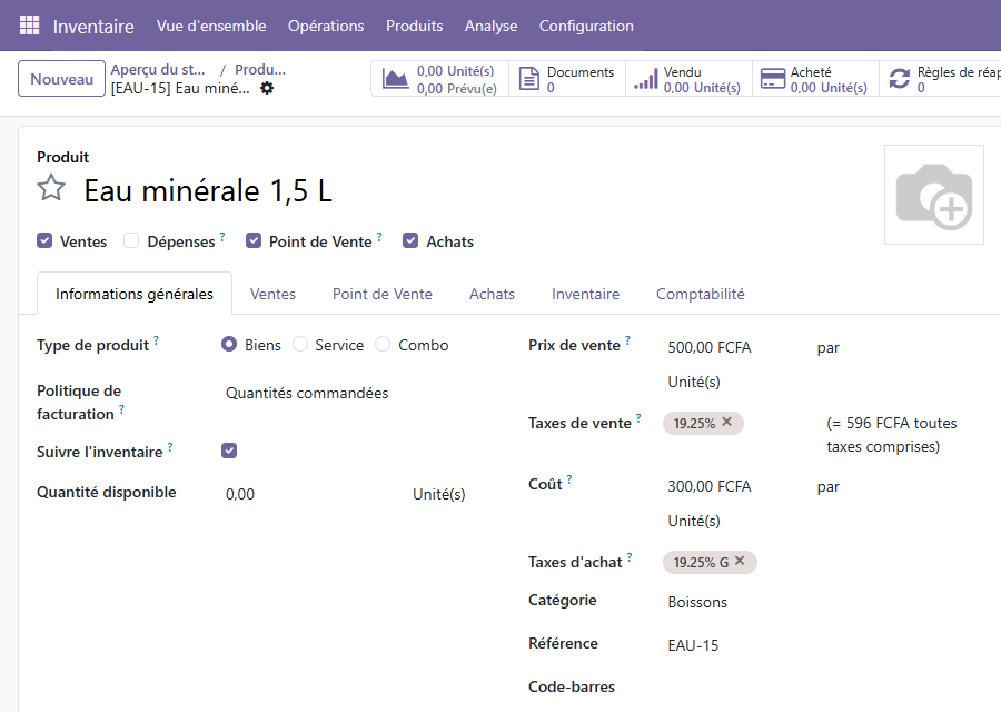 Fiche produit Odoo 19 « Eau minérale 1,5 L » : type Biens, prix de vente 500 FCFA, coût 300 FCFA, catégorie Boissons, référence EAU-15.